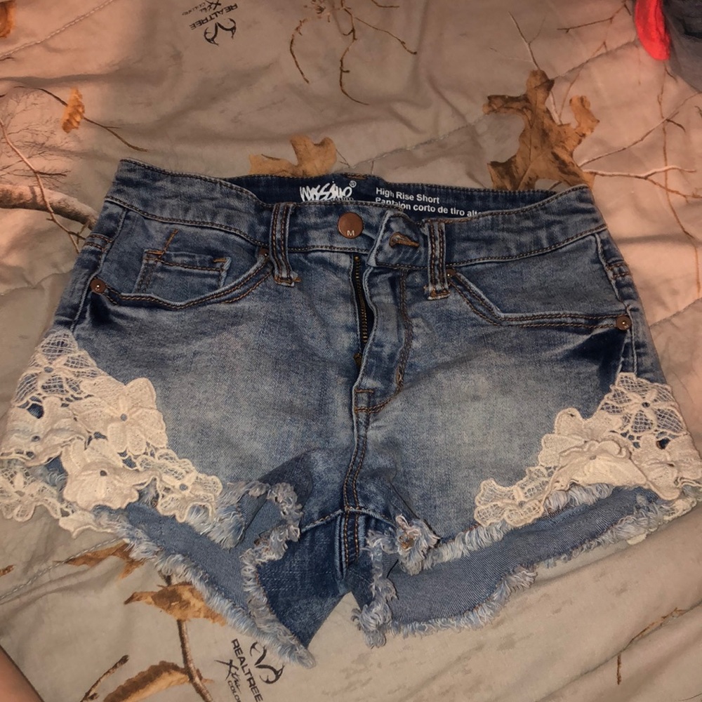 decorated shorts